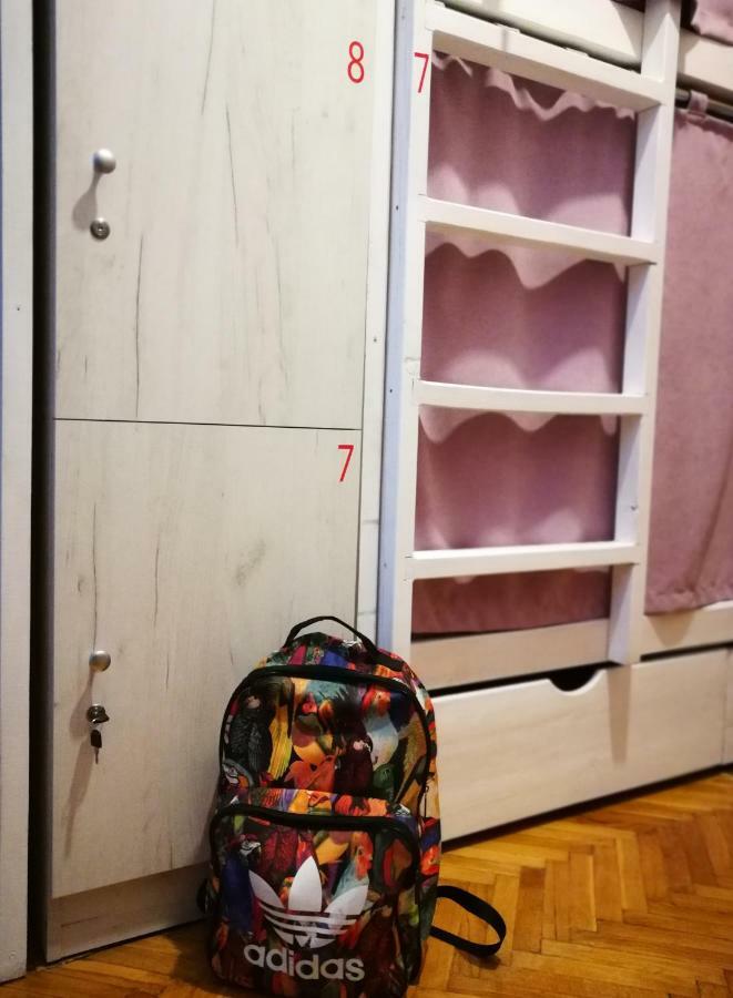 Булгакоff Hostel Kiev Buitenkant foto