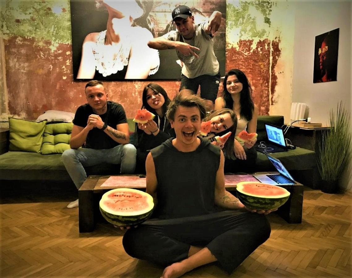 Булгакоff Hostel Kiev Buitenkant foto